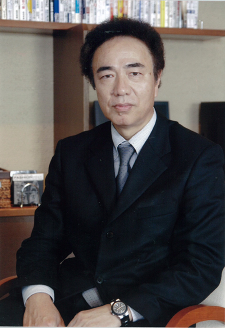 萬谷正幸